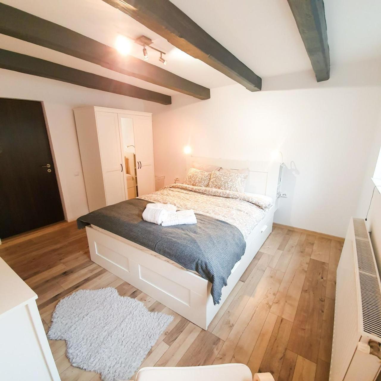 Joy City Stay Semenicului 2 Brassó Kültér fotó